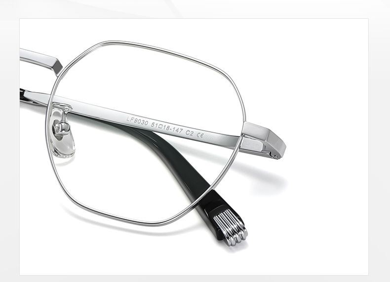 eyeglasses detail2
